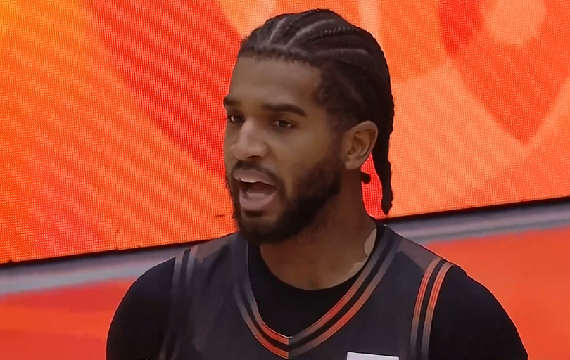 OD官网-高诗岩单节15分!山东男篮逆转黑马,克里斯低迷,两大功臣发威